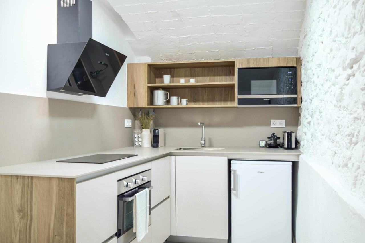 Casa Besalu Estudio En El Centro Del Pueblo Exterior foto