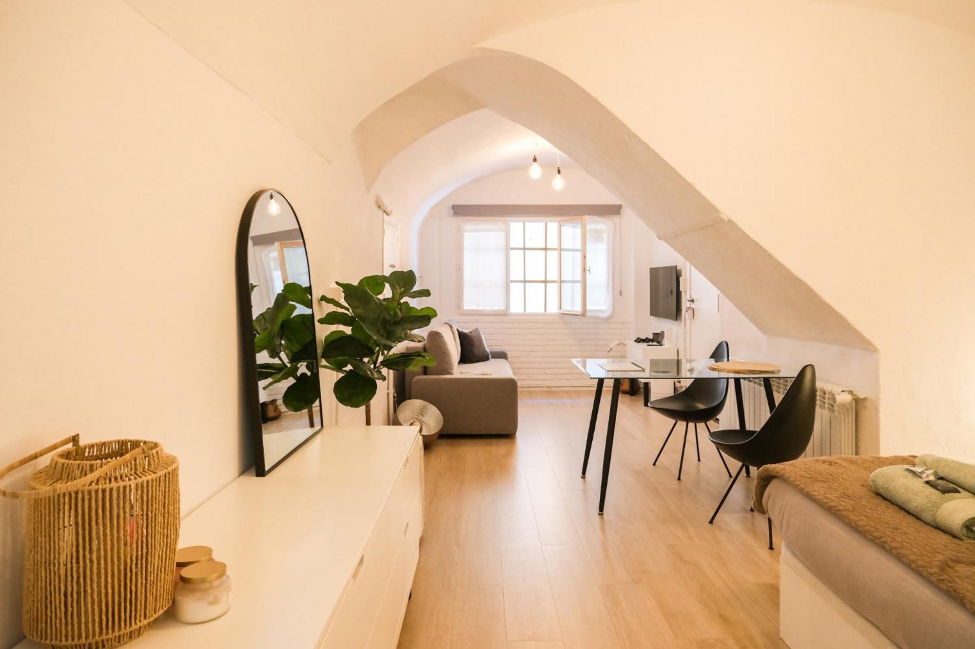 Casa Besalu Estudio En El Centro Del Pueblo Exterior foto