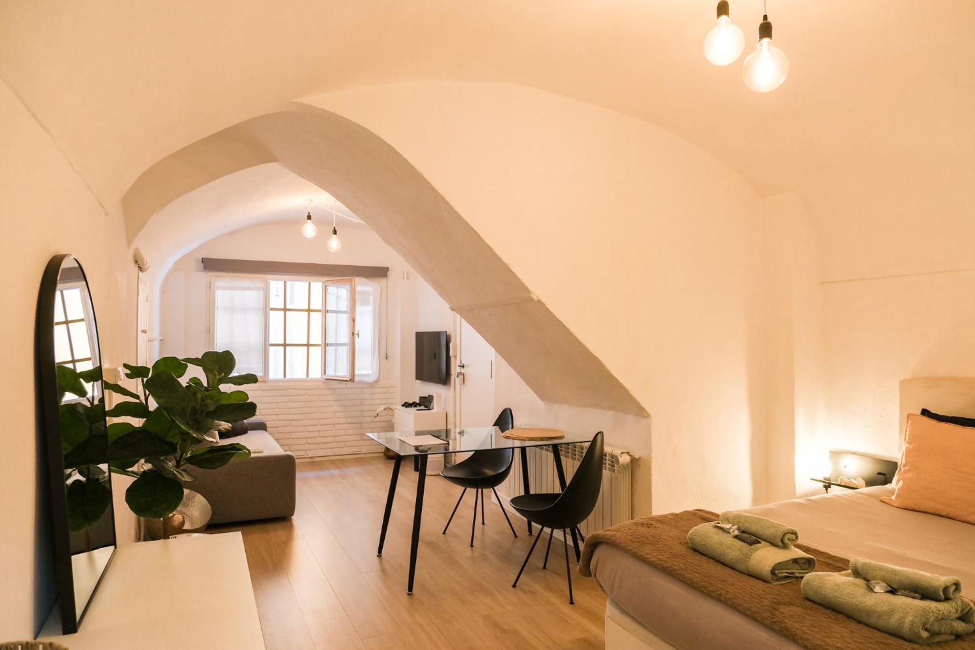 Casa Besalu Estudio En El Centro Del Pueblo Exterior foto